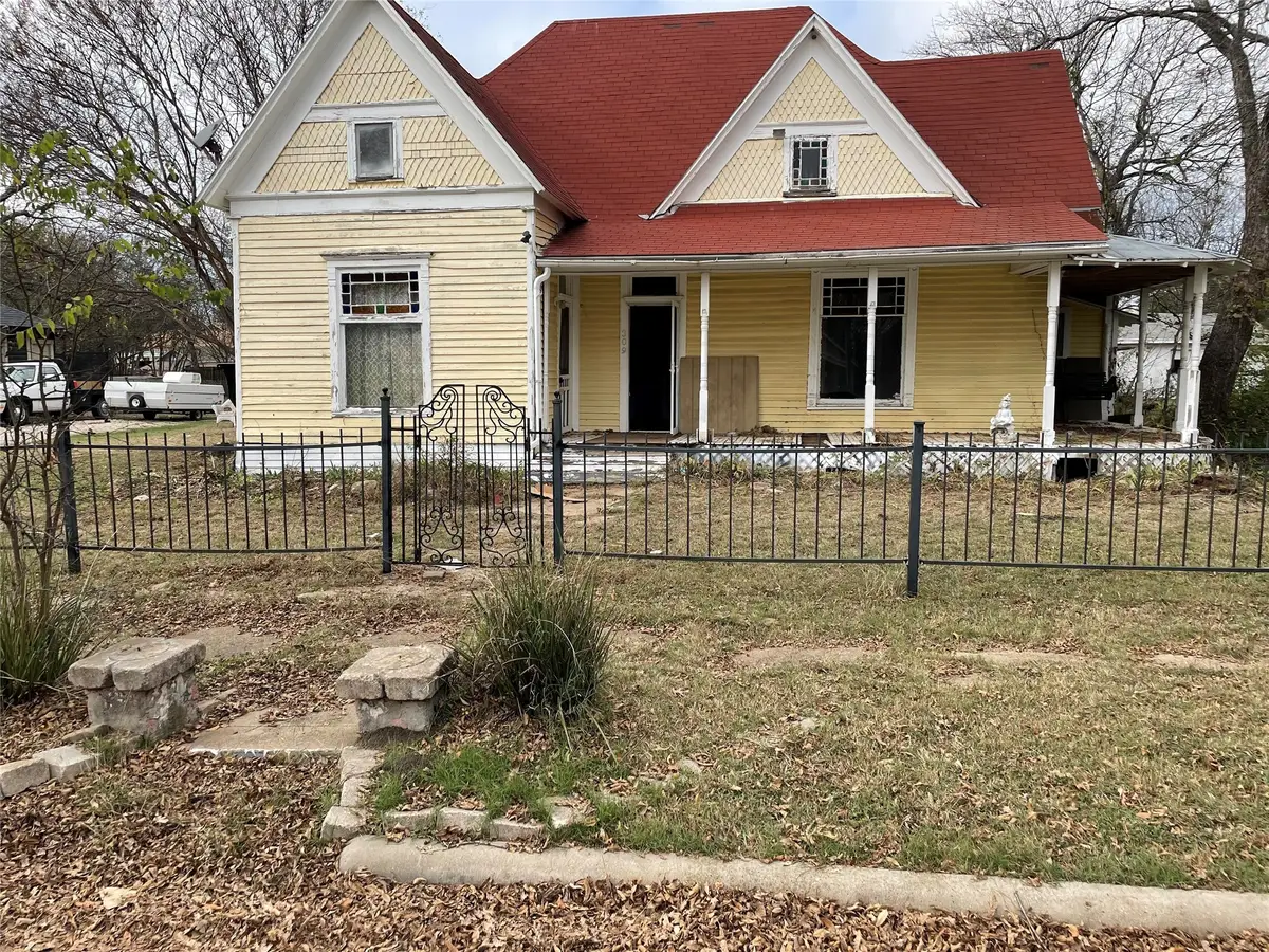 309 Poplar Street, Italy, TX 76651 - Image #1