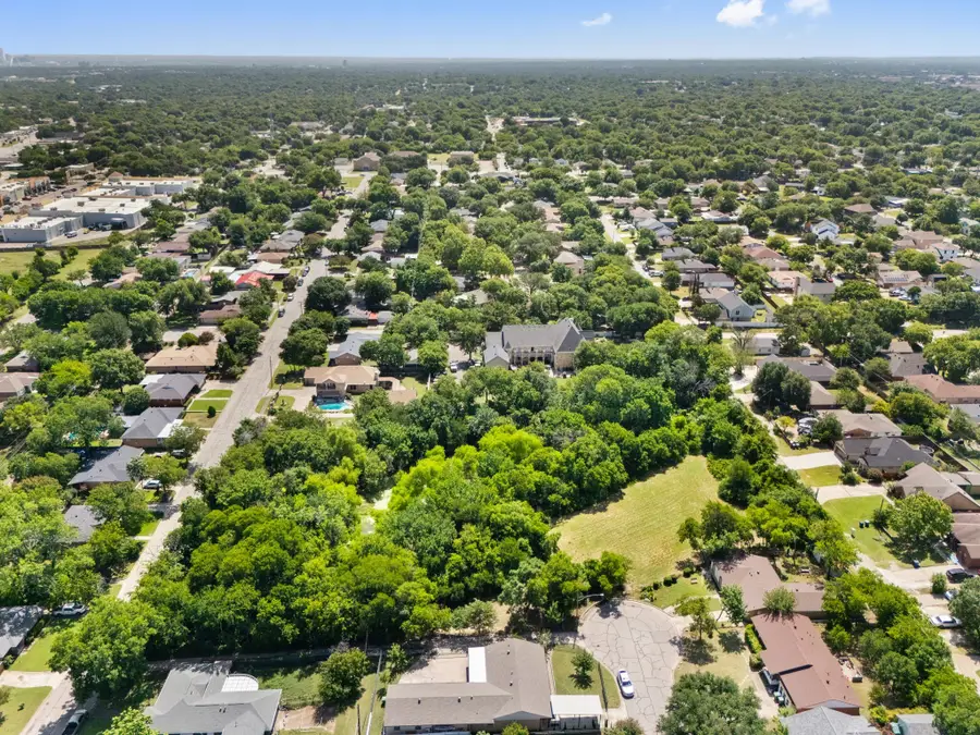 1 Ott Circle, Cockrell Hill, TX 75211 - Image #2