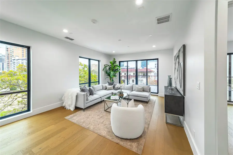 3601 Routh Street #4C, Dallas, TX 75219 - Image #2