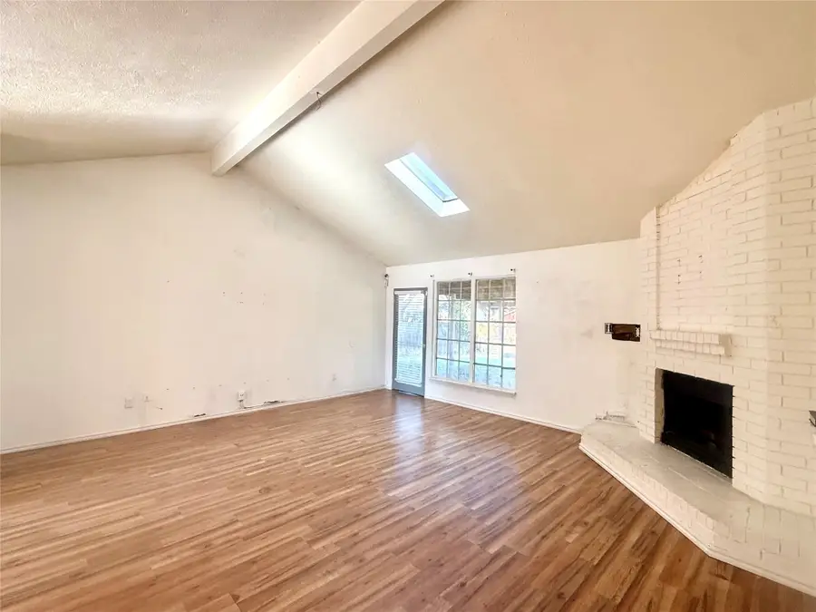 2409 Springridge Drive, Arlington, TX 76014 - Image #2