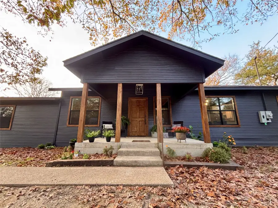 514 E Linn Street, Huntington, TX 75949 - Image #3