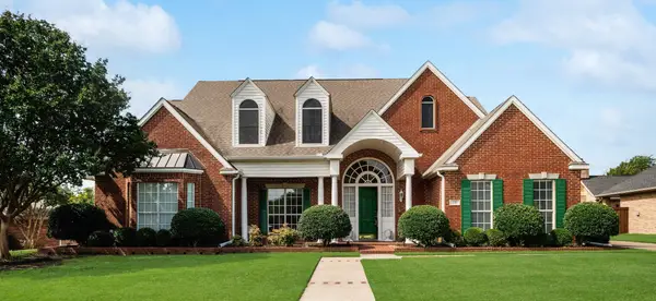 128 Country Club Drive, Heath, TX 75032