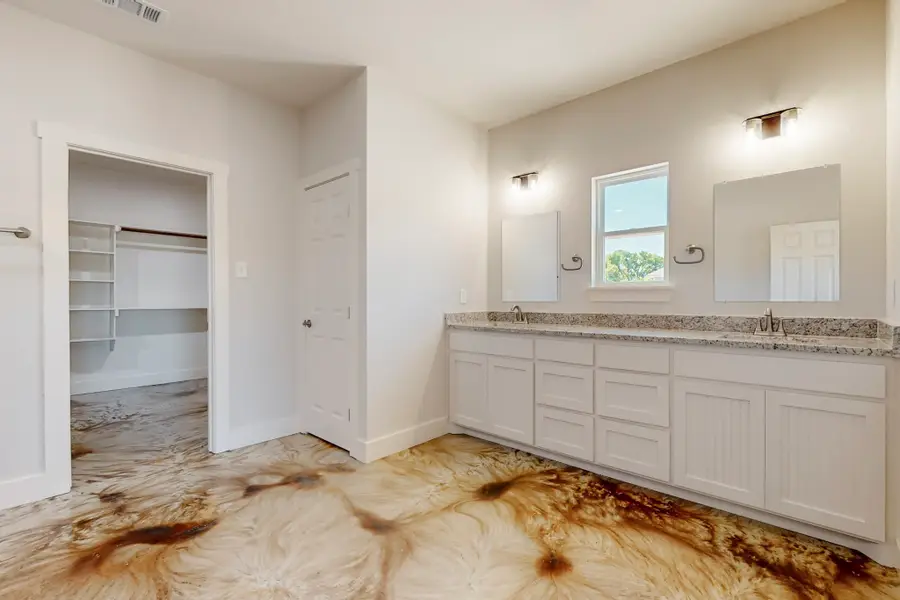 2030 Shoemaker Road, Bellevue, TX 76228 - Image #3