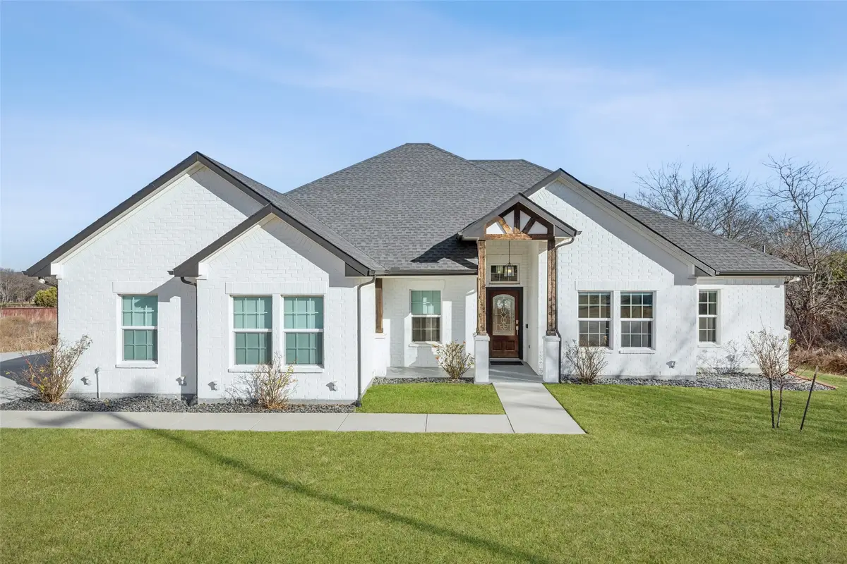 5437 Gebron Drive, Fort Worth, TX 76126 - Image #1