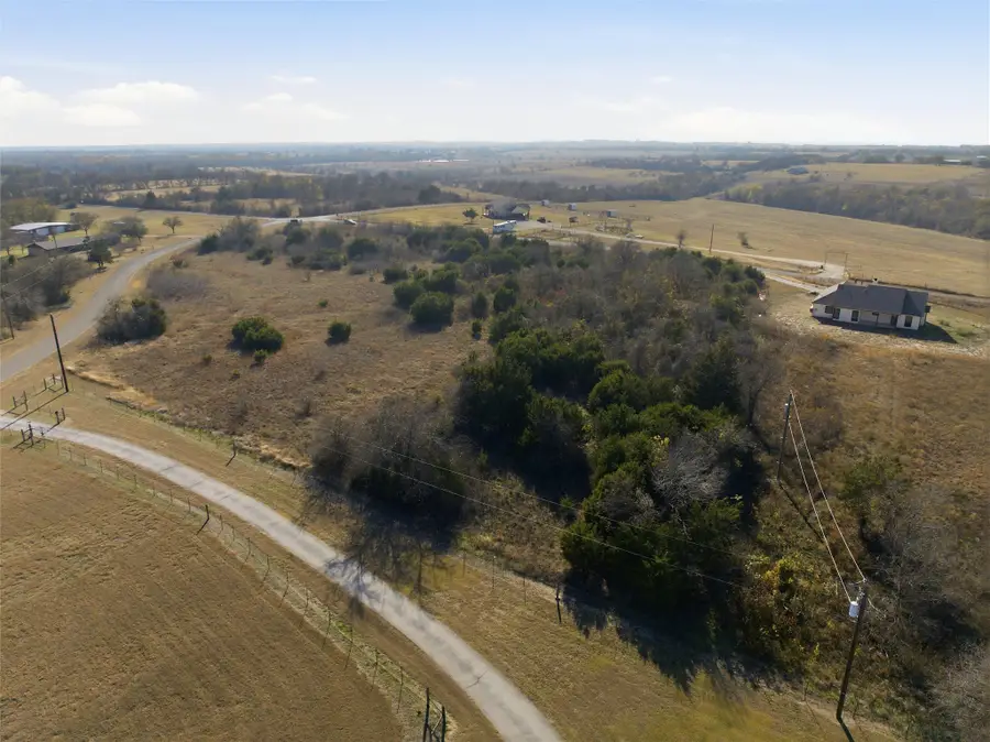 150 Theresa Lane, Eddy, TX 76524 - Image #3