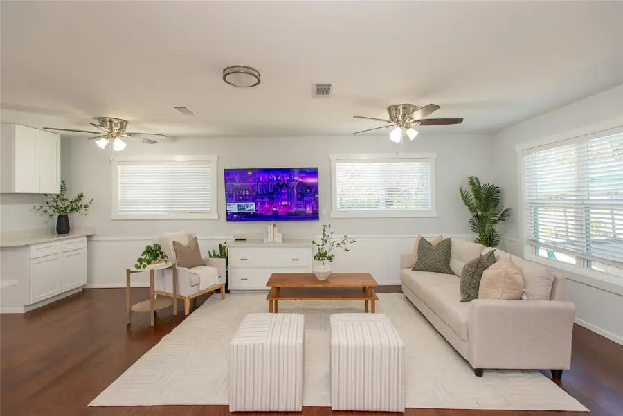 117 Joy Lane, Gun Barrel City, TX 75156 - Image #2