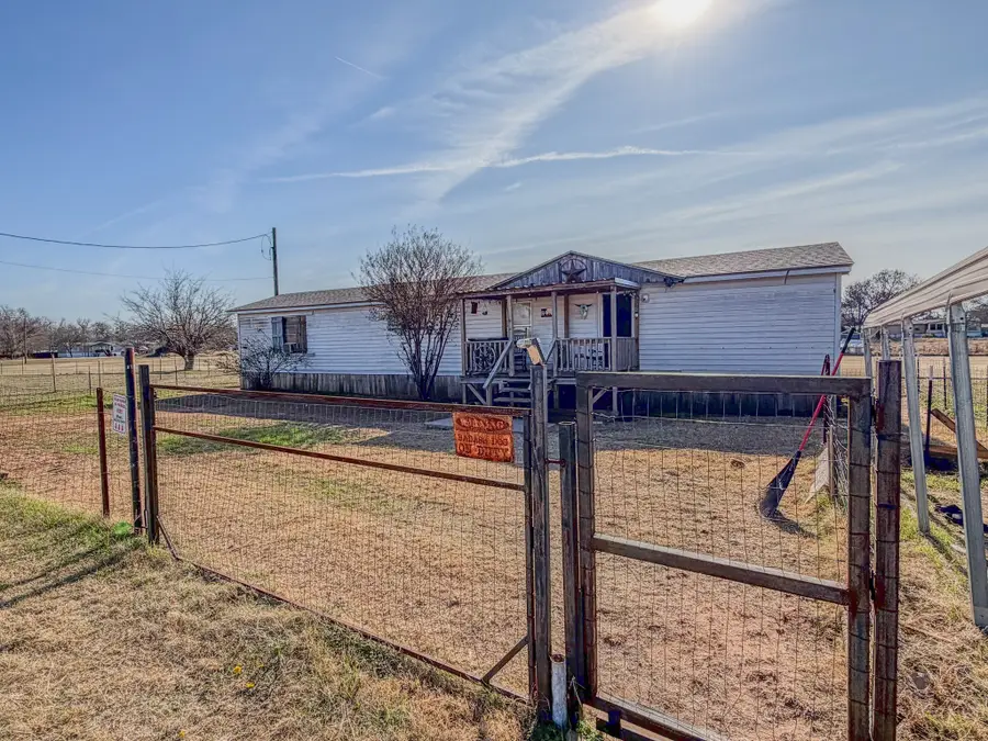 115 Cimmaron Loop, Weatherford, TX 76087 - Image #2