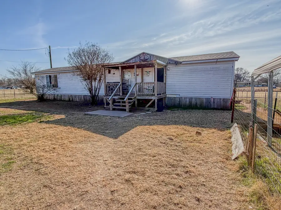 115 Cimmaron Loop, Weatherford, TX 76087 - Image #3