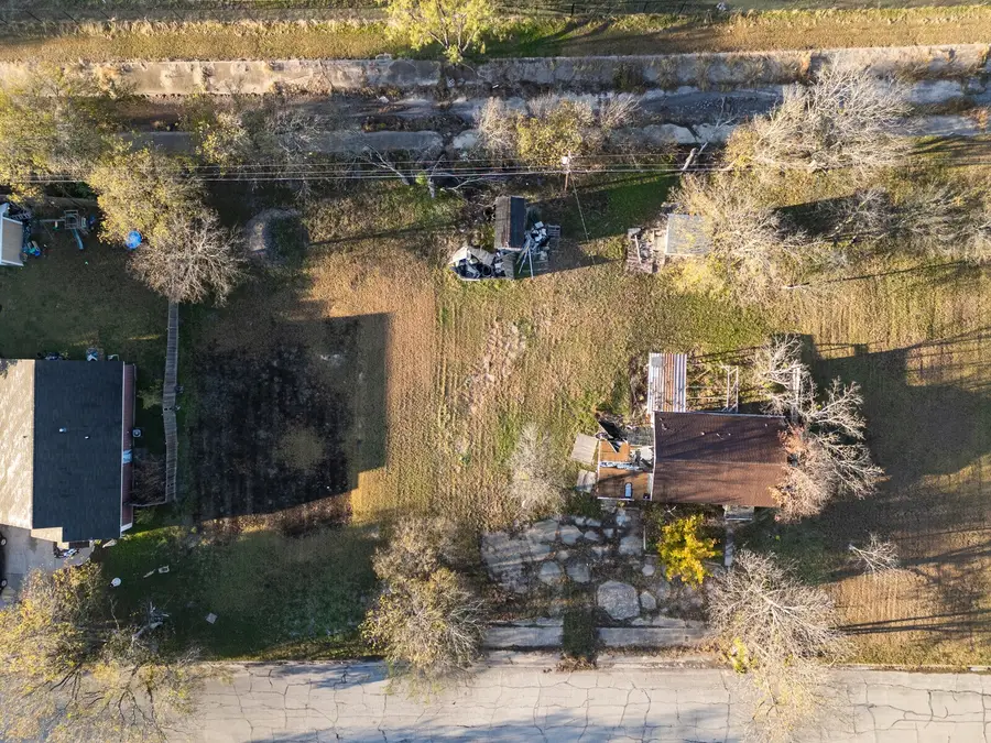 2725 Sarah Street, Waco, TX 76706 - Image #2