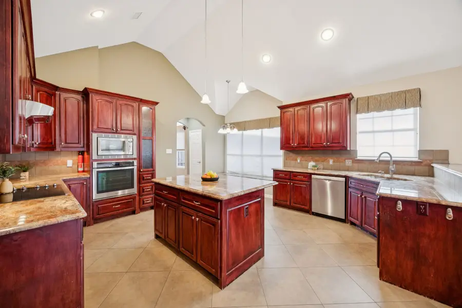 17707 Knollmeadow Lane, Dallas, TX 75287 - Image #3