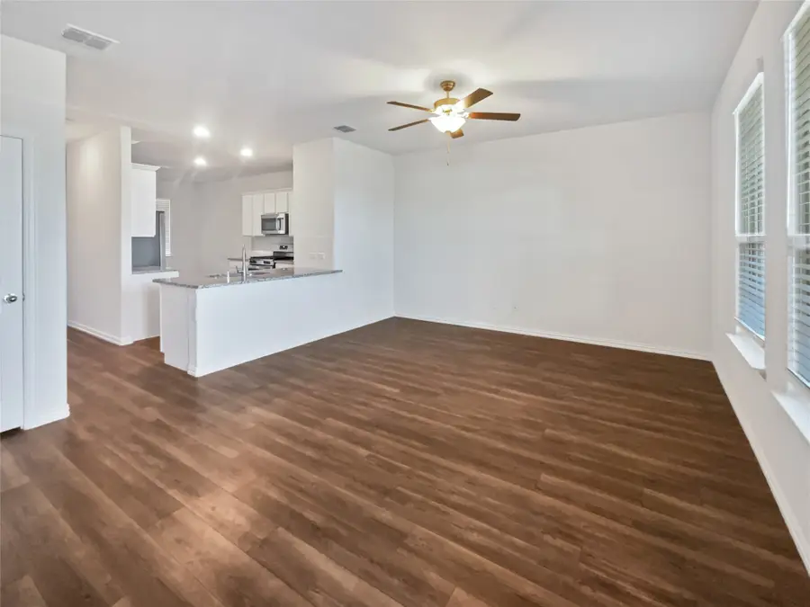 1009 Mesquite Lane, Princeton, TX 75407 - Image #3