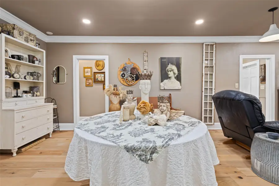 918 N Montgomery Street, Gilmer, TX 75644 - #2