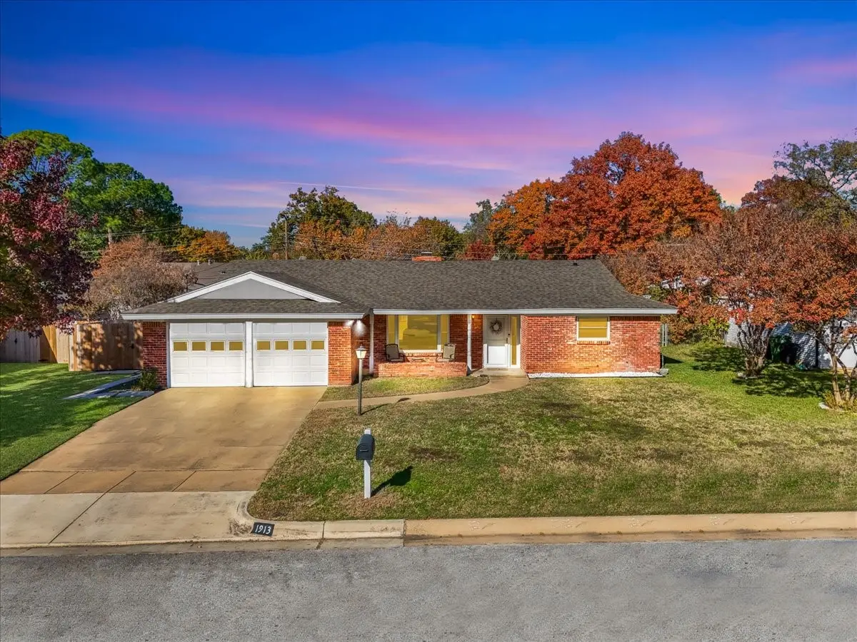 1913 Yucca Trail, Hurst, TX 76054 - Image #1