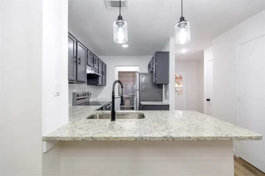 613 Carriagehouse Lane #9, Garland, TX 75040 - Image #3