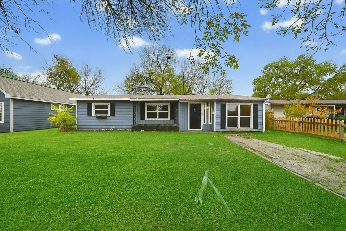 11726 Abston Lane, Dallas, TX 75218 - Image #1