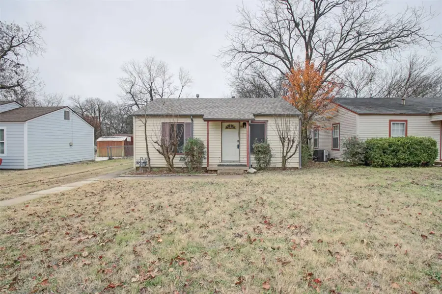 415 Turner Street, Cleburne, TX 76033 - Image #2