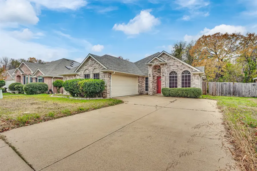 4507 Stones River Road, Grand Prairie, TX 75052 - Image #2