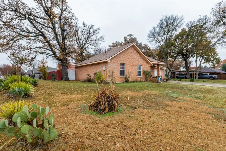 216 Creekstone Court, Seagoville, TX 75159 - Image #2