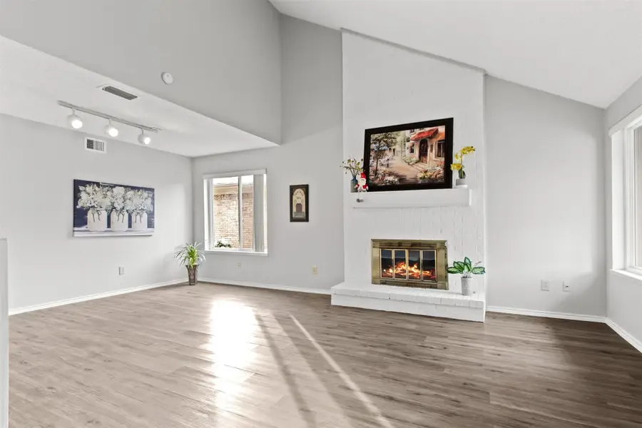 2302 Placid Drive, Carrollton, TX 75007 - Image #3