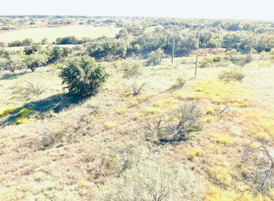 818 & 819 Feather Bay Drive, Brownwood, TX 76801 - Image #3