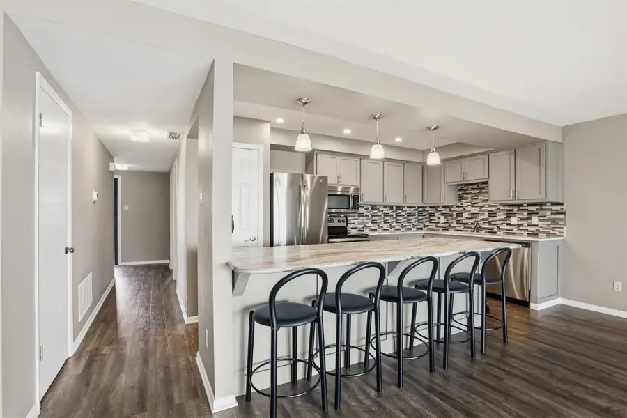 5619 Thunderbird Court #C, Granbury, TX 76049 - Image #3