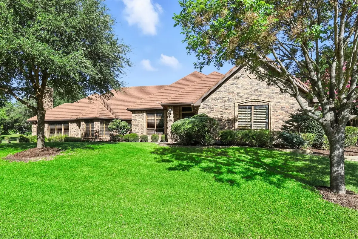2202 Lakeforest Drive, Weatherford, TX 76087 - Image #1