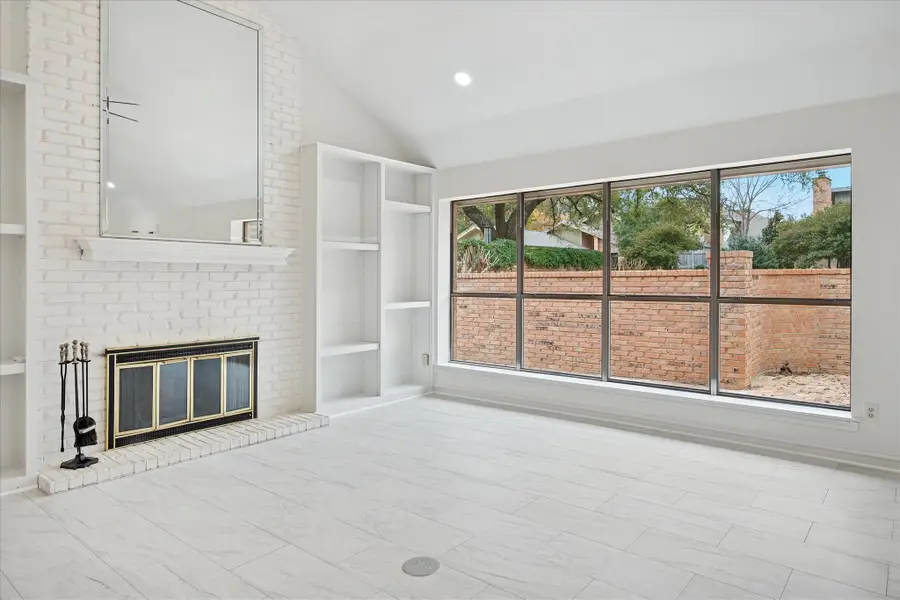 62 Legend Road, Benbrook, TX 76132 - Image #3