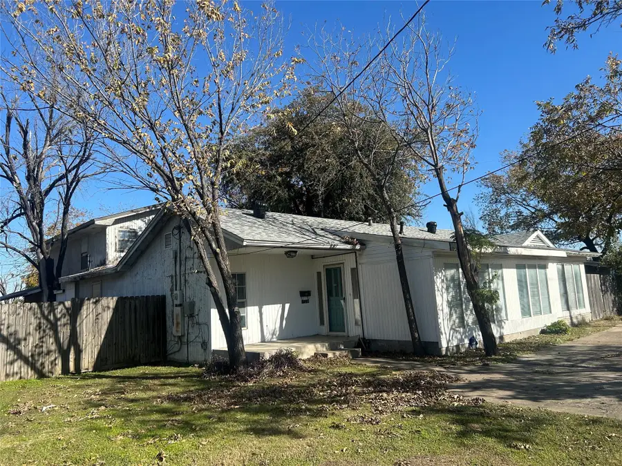 1729 Lindy Lane, Irving, TX 75060 - Image #2