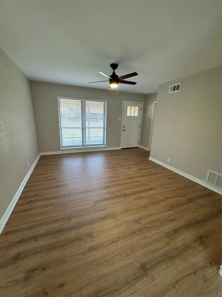 1210 Blanton Place, Sherman, TX 75092 - Image #2