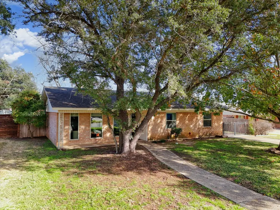 601 Kipling Drive, Waco, TX 76710 - Image #2