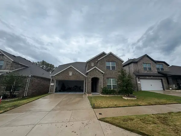 8628 Spindletop Drive, Fort Worth, TX 76120