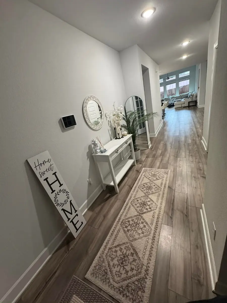 8628 Spindletop Drive, Fort Worth, TX 76120 - Image #3