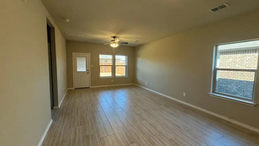 605 Shaded Grove Drive, Ponder, TX 76259 - Image #3