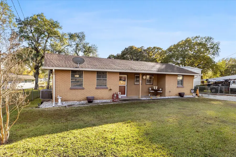 2097 County Road 3830, Quinlan, TX 75474 - Image #3