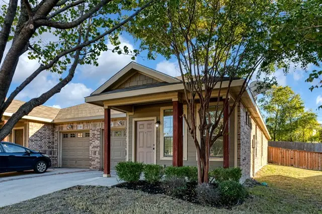 393 Orbit Drive, Lavon, TX 75166 - Image #3