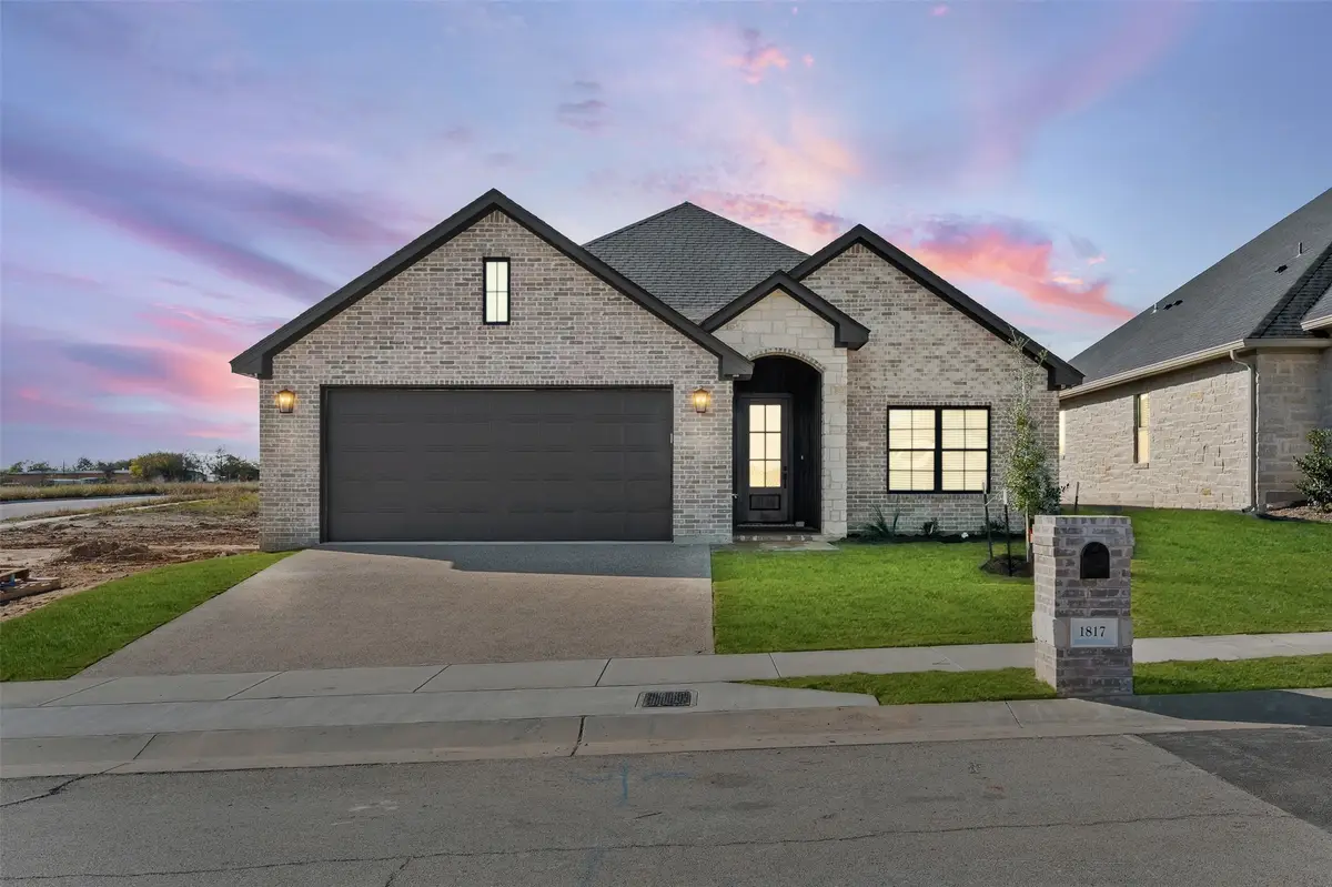 1817 Fabian Drive, Waco, TX 76712 - Image #1