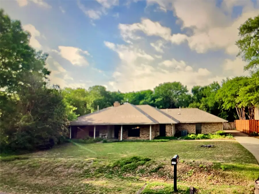 137 Meadowcreek Road, Coppell, TX 75019 - Image #3