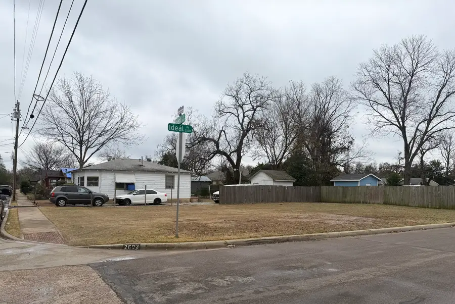 2602 Ghent Street, Dallas, TX 75215 - Image #2