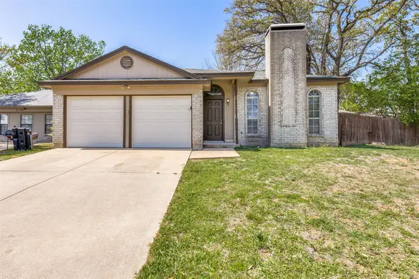 5008 Santa Fe Court, Arlington, TX 76017
