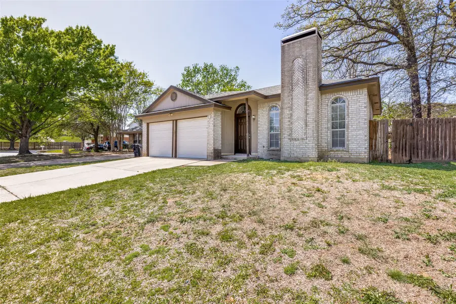 5008 Santa Fe Court, Arlington, TX 76017 - Image #2