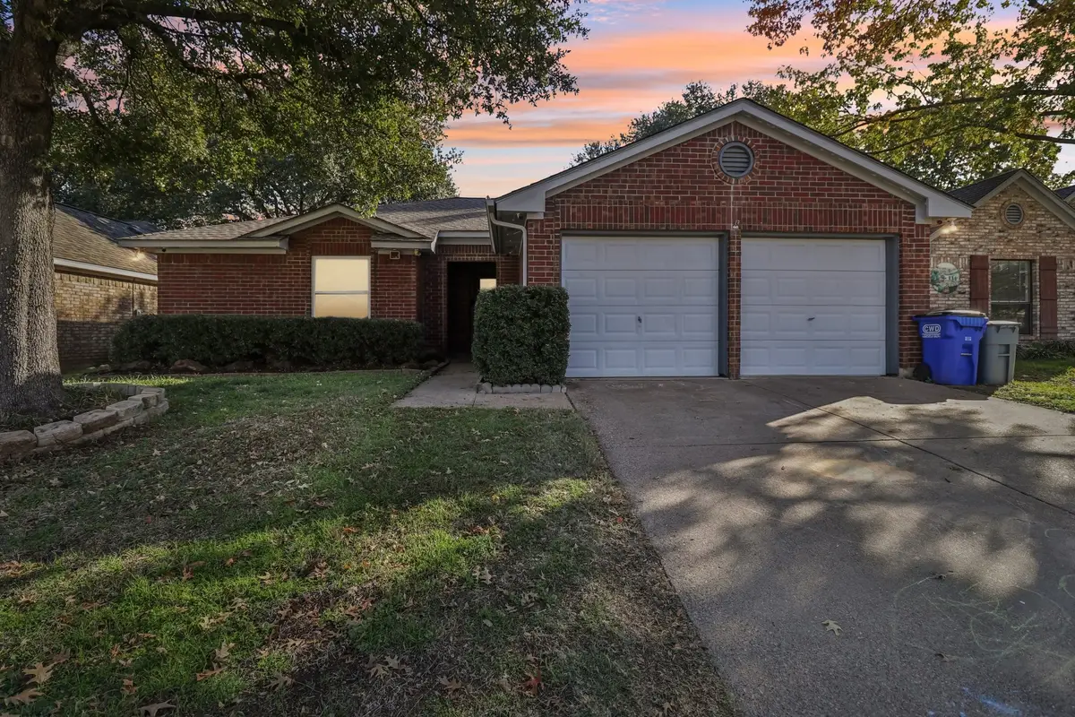 1103 Trenton Lane, Euless, TX 76040 - Image #1
