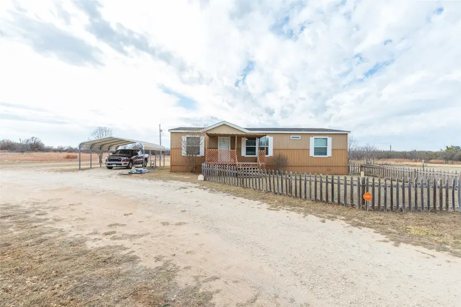 378 S Hays Road, Clyde, TX 79510 - Image #2