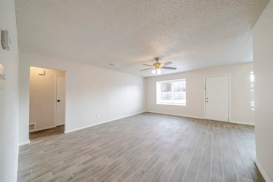 825 Reveille Road, Fort Worth, TX 76108 - Image #3