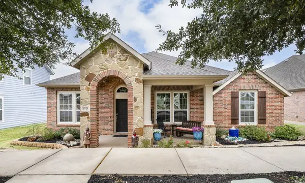 6920 Kingdom Estates Drive, Dallas, TX 75236