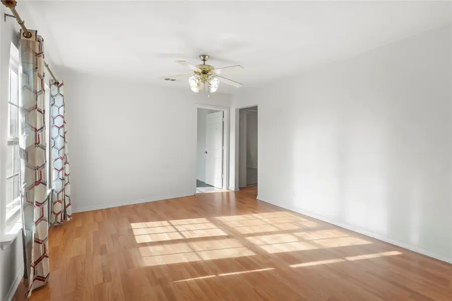 1326 Dewberry Street, Wilmer, TX 75172 - Image #3