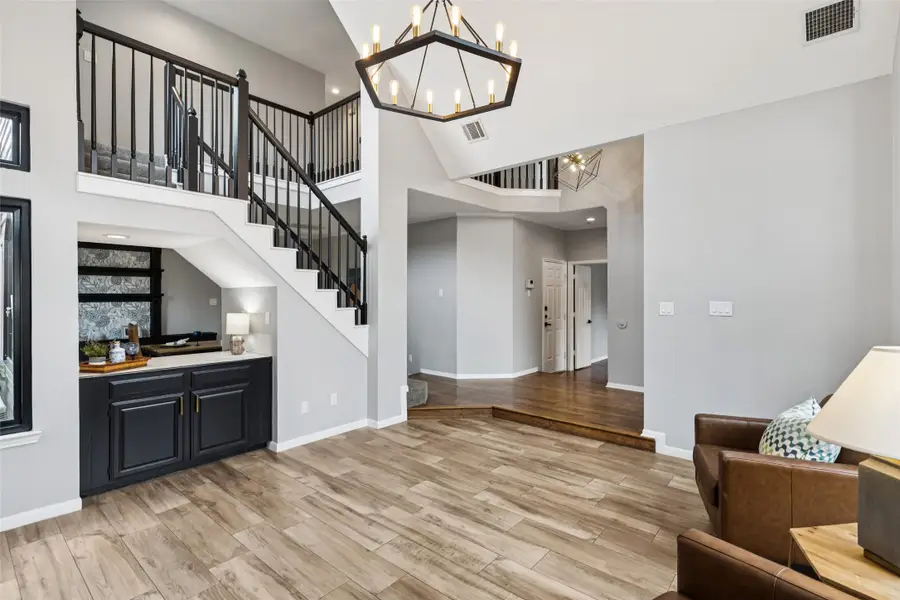 412 Pecos Trail, Irving, TX 75063 - Image #3