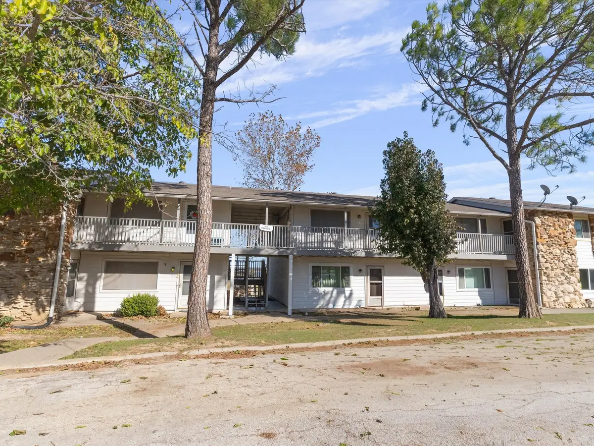 102 Harbor Drive #204, Runaway Bay, TX 76426 - Image #1