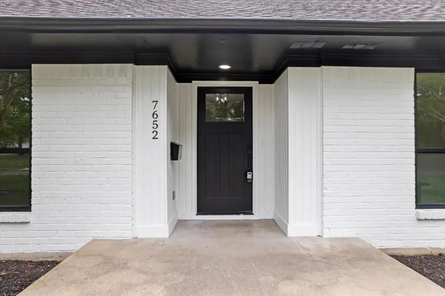 7652 El Pensador Drive, Dallas, TX 75248 - Image #2