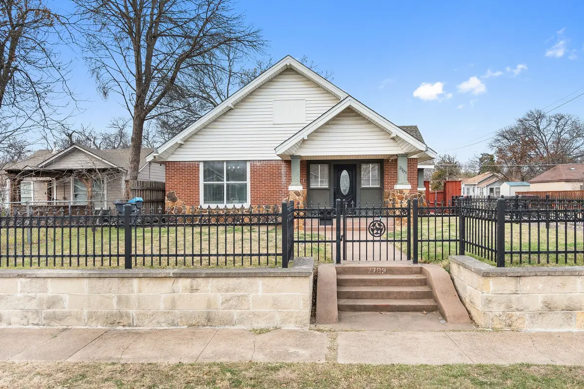 2703 Gladstone Drive, Dallas, TX 75211 - #1