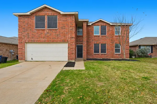 205 Phlox Lane, Burleson, TX 76028